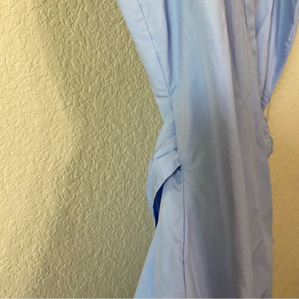 Ann Taylor Blue Wrap Tank Blouse w/ a V-Neck Size Small - Picture 5 of 9